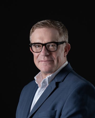 CEO with expertise in enterprise software sales focused on financial services